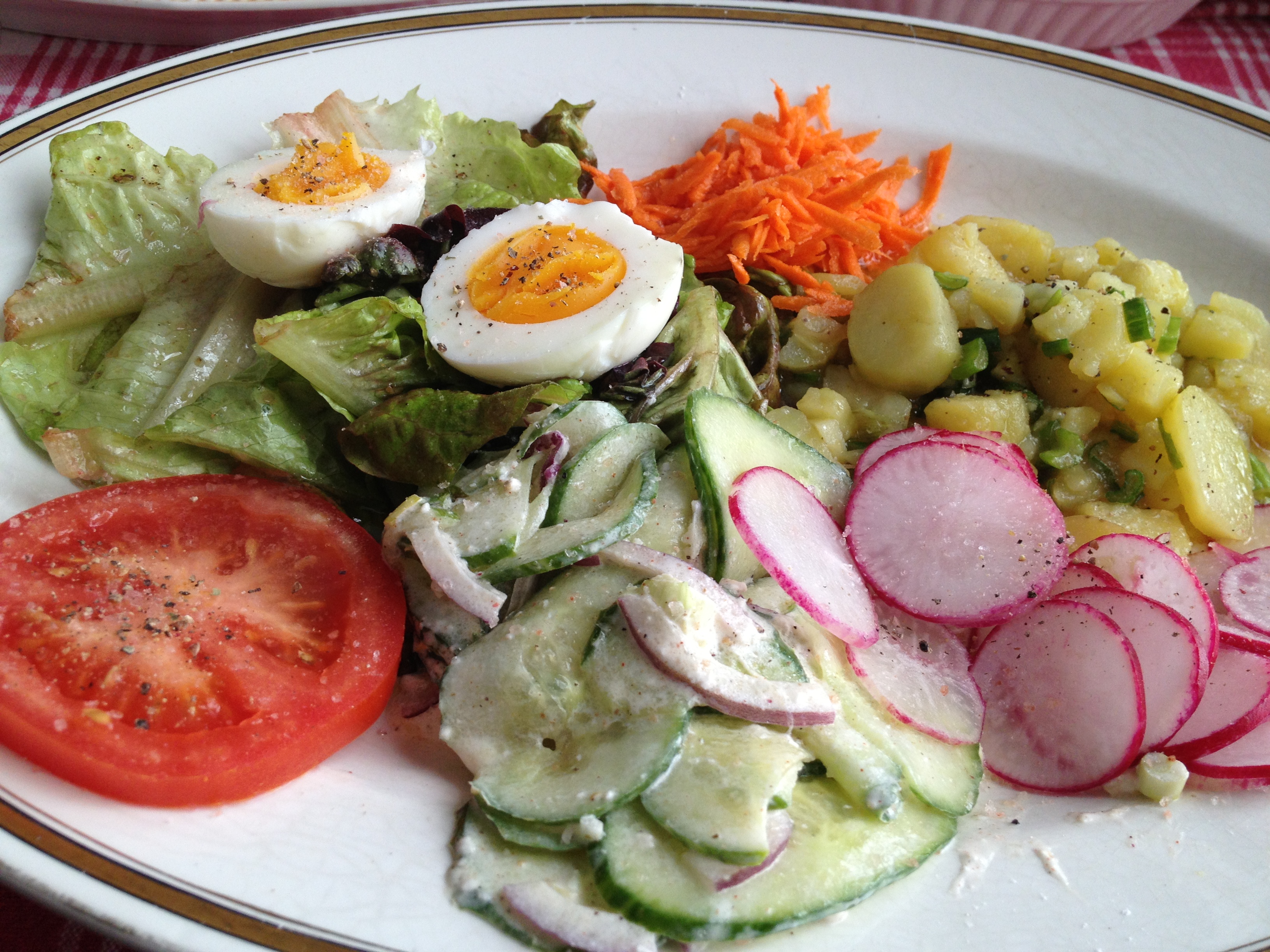 Bunter Colorful Salad