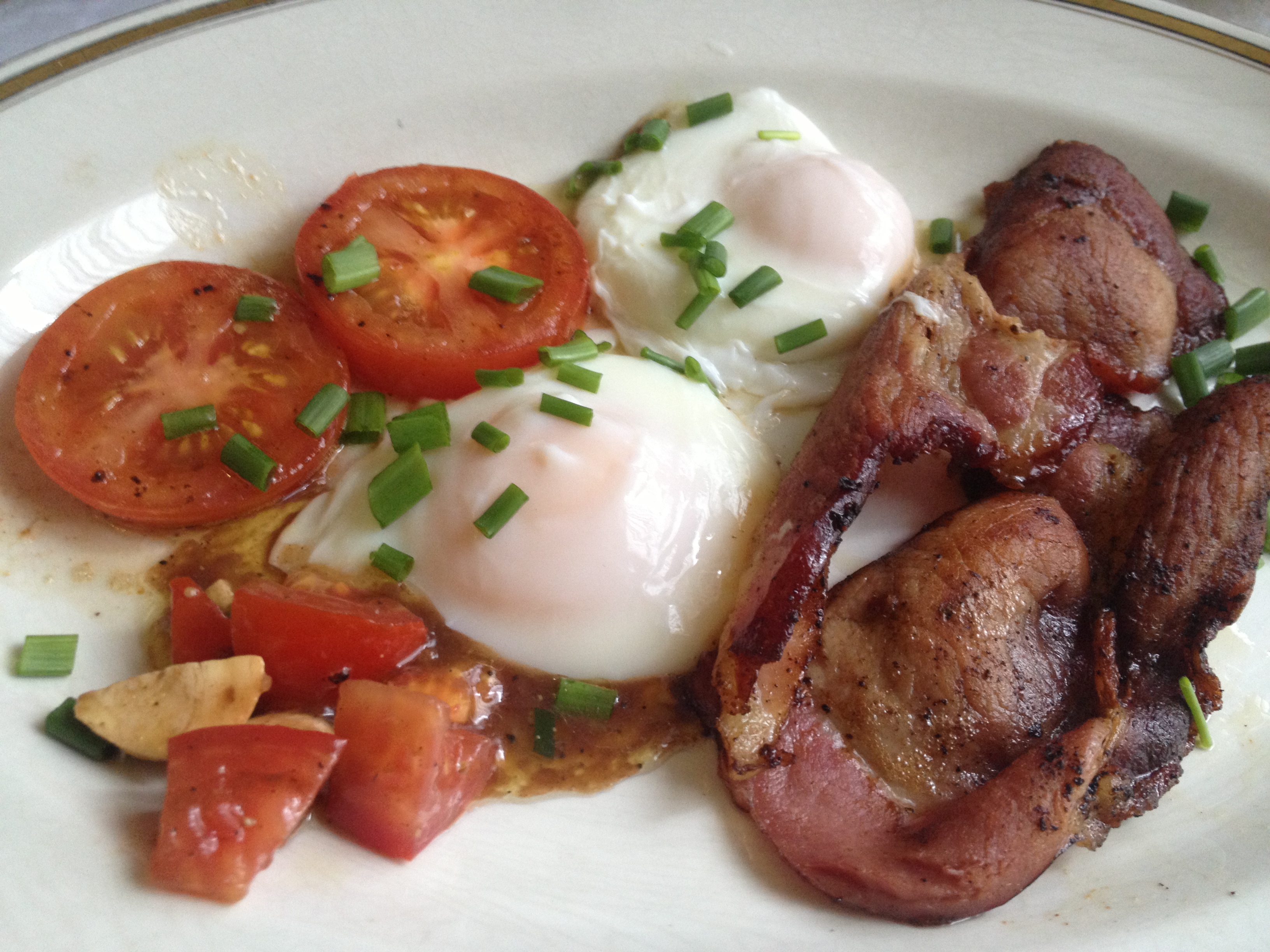 Gently Poached Eggs and Bacon