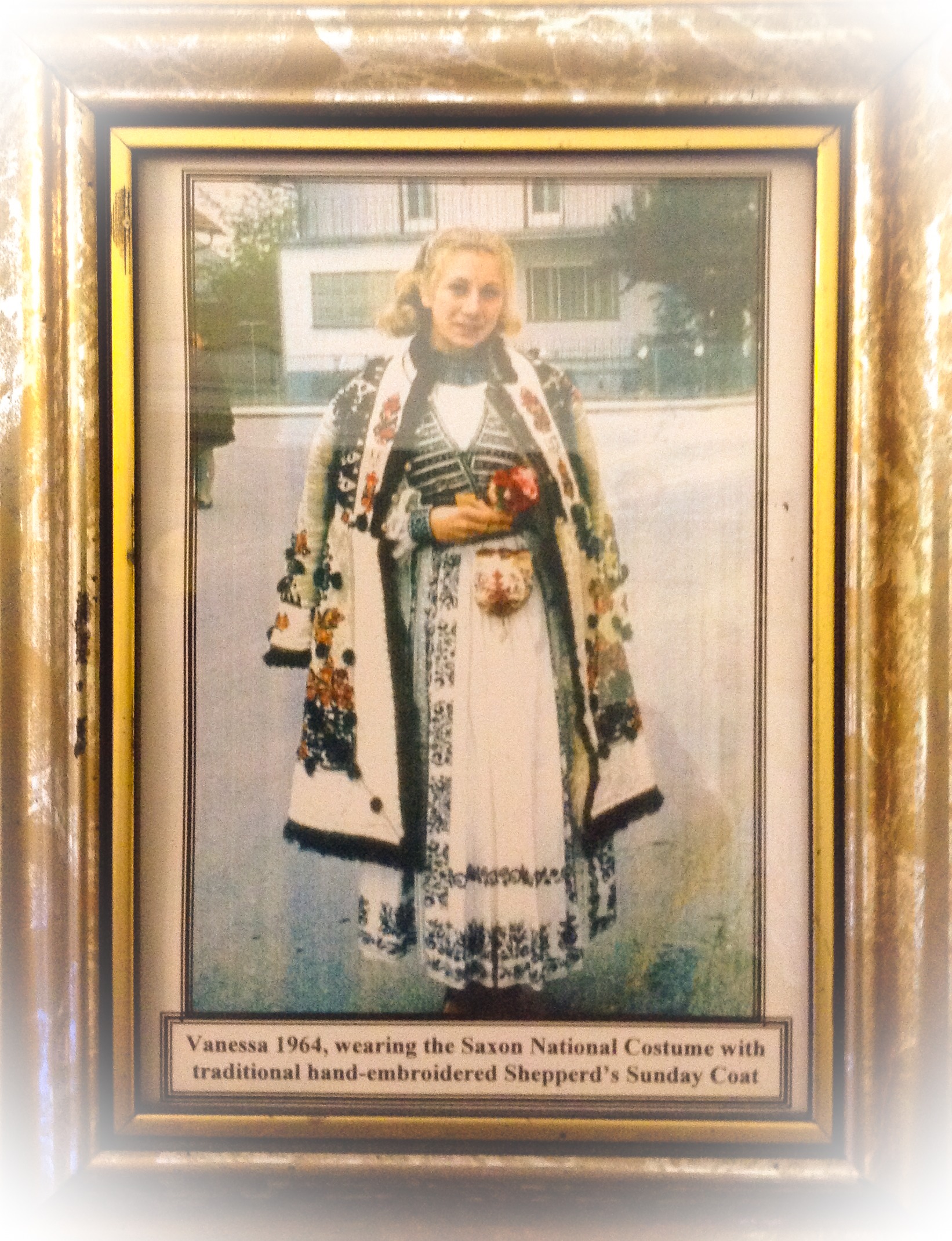 Vanessa in Saxon Traditional Costume